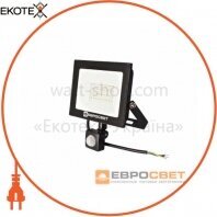 Прожектор светодиодный ЕВРОСВЕТ 30Вт с датчиком движения EV-30-504D 6400К 2700Лм